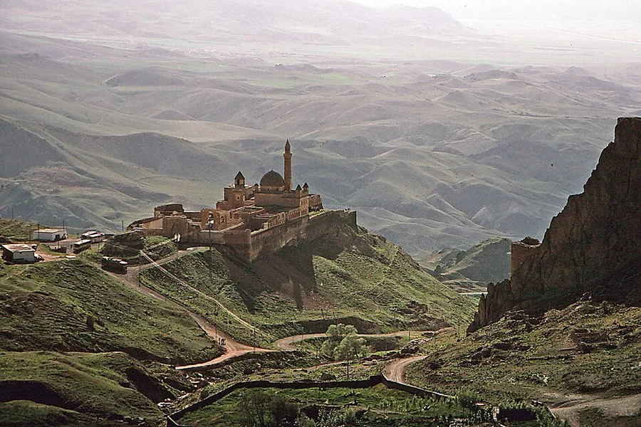 Ağrı · İshak Paşa Sarayı