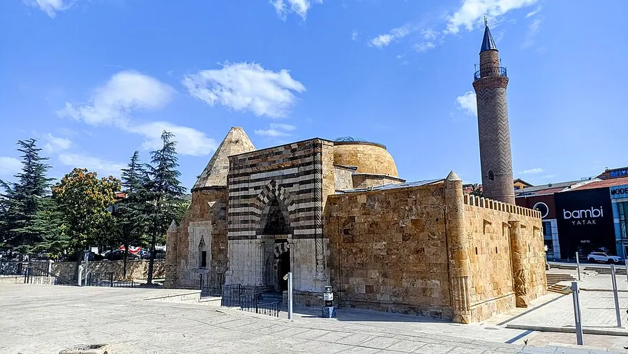 Kırşehir · Cacabey Medresesi